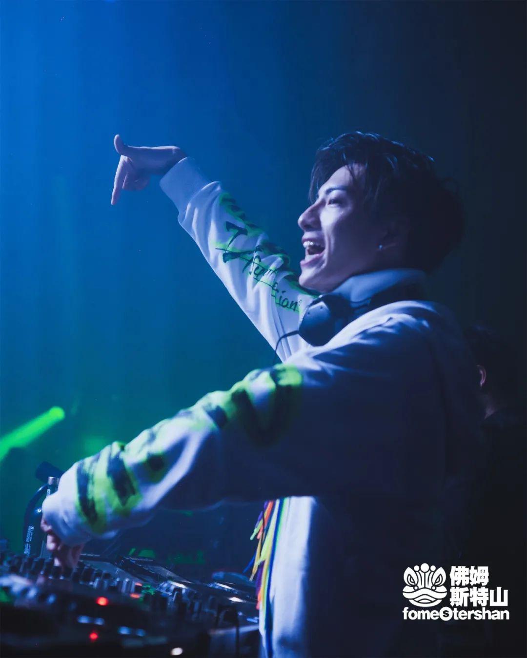老公JAY和渣男K的相爱相杀——回顾-佛山fomestershan 佛姆斯特山 佛山 老公JAY和渣男K的相爱相杀——回顾-佛山fomestershan 佛姆斯特山 佛山