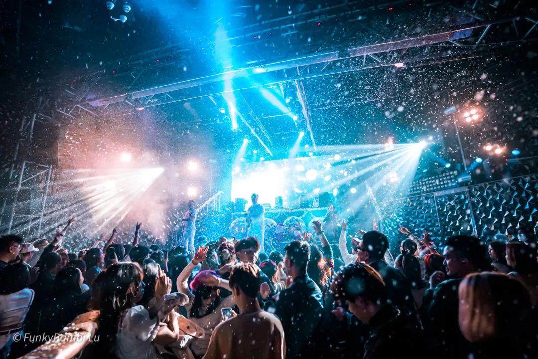 3月6日 (週六) 「嬌比」七彩忌廉派對-澳门娇比新濠天地酒吧/cubic club