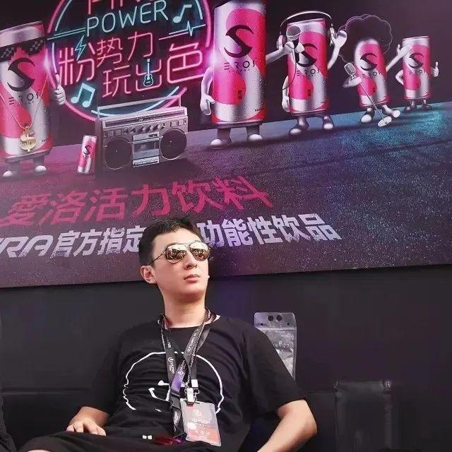 7月24.25沙滩比基尼派对沙滩实景打造，十位《Sexy Fox》模特美女天团强势进驻可可酒吧-广州可可酒吧/CoCo CLUB  花都店