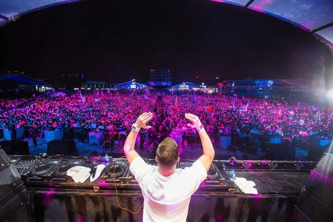 电子音乐世界永恒的正能量—Dash Berlin-上海Live Nation Electronic Asia(LNEA酒吧) 上海 电子音乐世界永恒的正能量—Dash Berlin-上海Live Nation Electronic Asia(LNEA酒吧) 上海