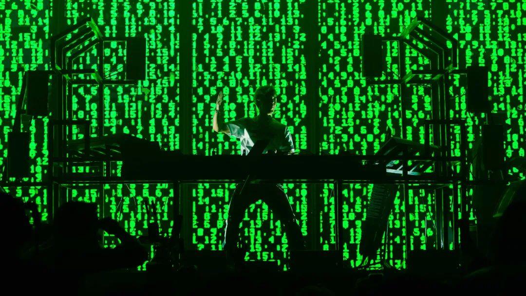 以光为弦,谱写MASTER x Terry Zhong “City of Lights”的巅峰之夜-上海Live Nation Electronic Asia(LNEA酒吧) 上海 以光为弦,谱写MASTER x Terry Zhong “City of Lights”的巅峰之夜-上海Live Nation Electronic Asia(LNEA酒吧) 上海