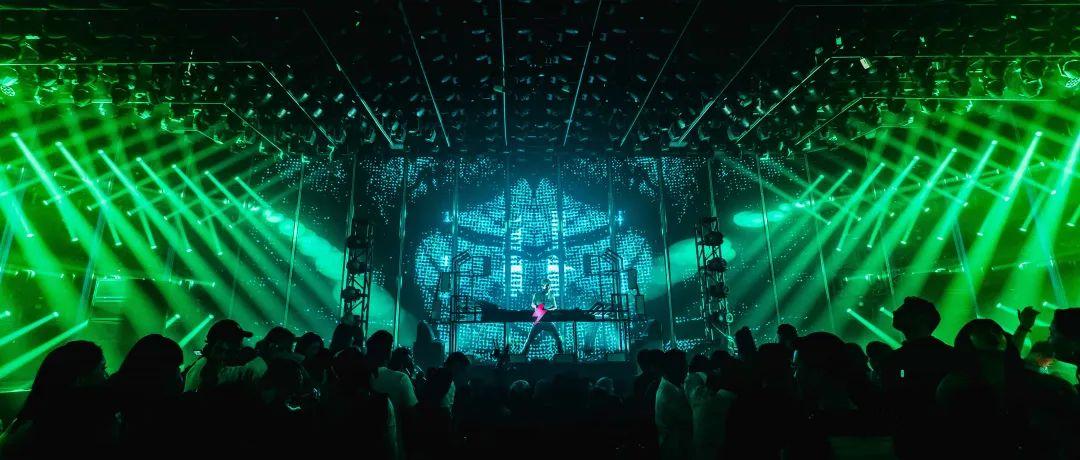 以光为弦,谱写MASTER x Terry Zhong “City of Lights”的巅峰之夜-上海Live Nation Electronic Asia(LNEA酒吧) 上海 以光为弦,谱写MASTER x Terry Zhong “City of Lights”的巅峰之夜-上海Live Nation Electronic Asia(LNEA酒吧) 上海