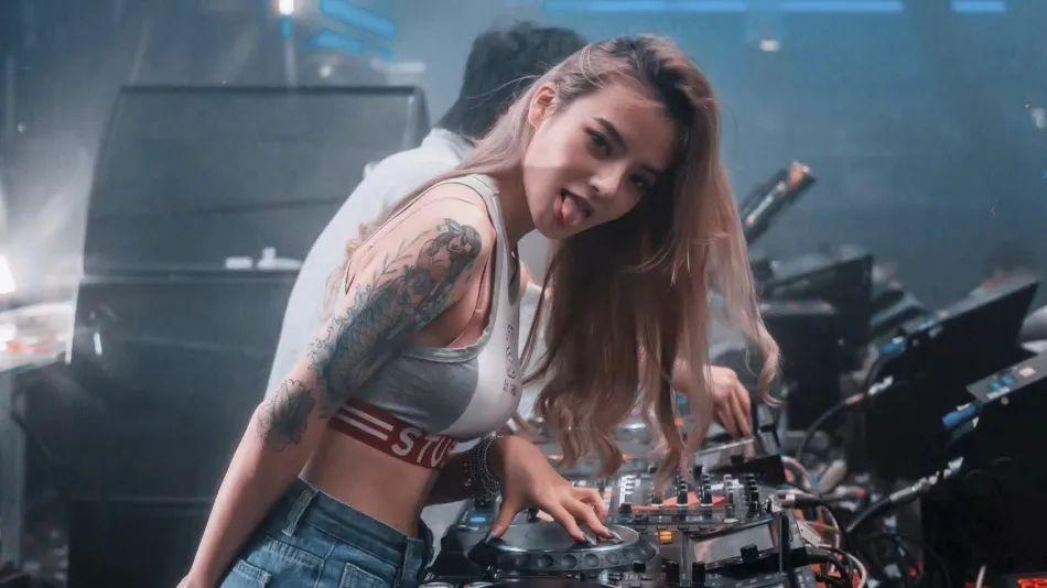 Illusion Pro | 02.26 DJ TIYA 打破无趣，甜美出击-武汉IP酒吧/ILLUSION PRO