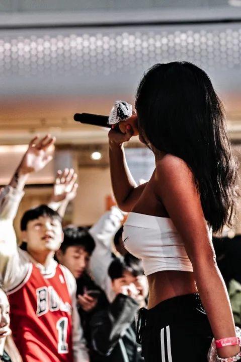 03/26｜Vina · S【Raver 培训班】开课了！-哈尔滨奥斯卡酒吧/玩乐大师DrOscar