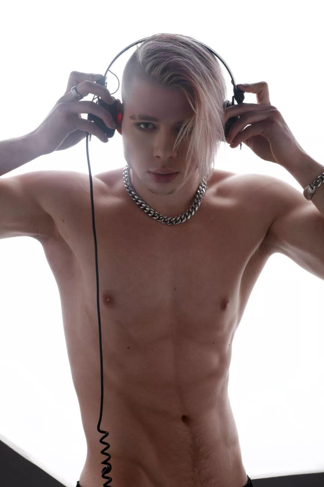 SEVENCLUB@ 09/22-09/23派对厂牌DJ D-TREESMC GUEN室内电子音乐节，带你开启超级狂欢夜-霸州赛文酒吧/SEVEN酒吧/SEVEN CLUB