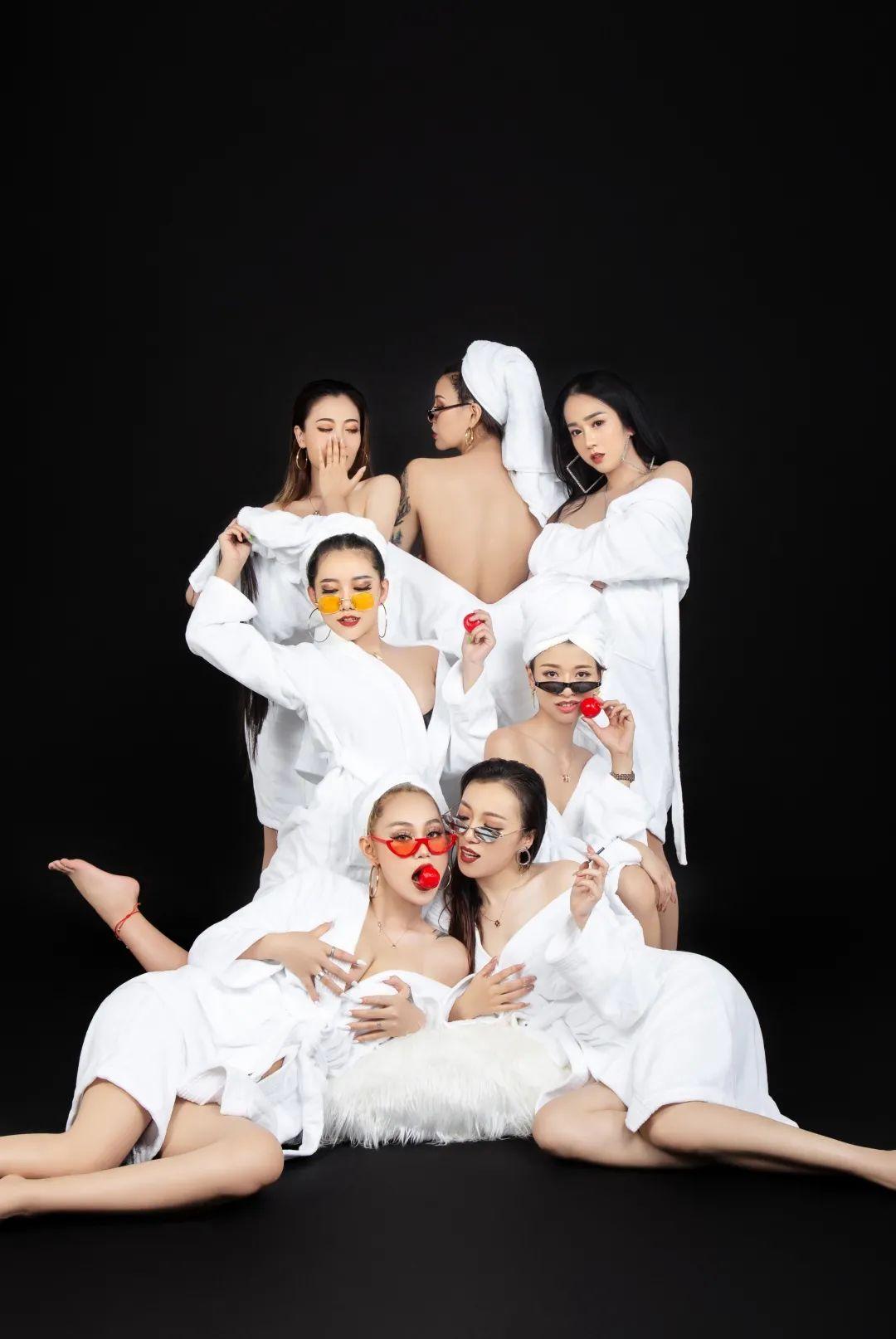 湿身派对 2.26/2.27BLACK-WHITE性感来袭-濮阳TNT酒吧/TNT CLUB