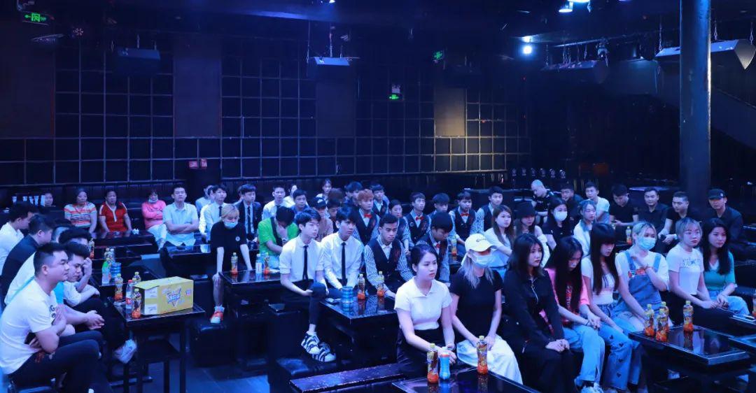 V CLUB 2021第二届员工大会[超越、蝶变、升华]-吉隆V酒吧/V CLUB