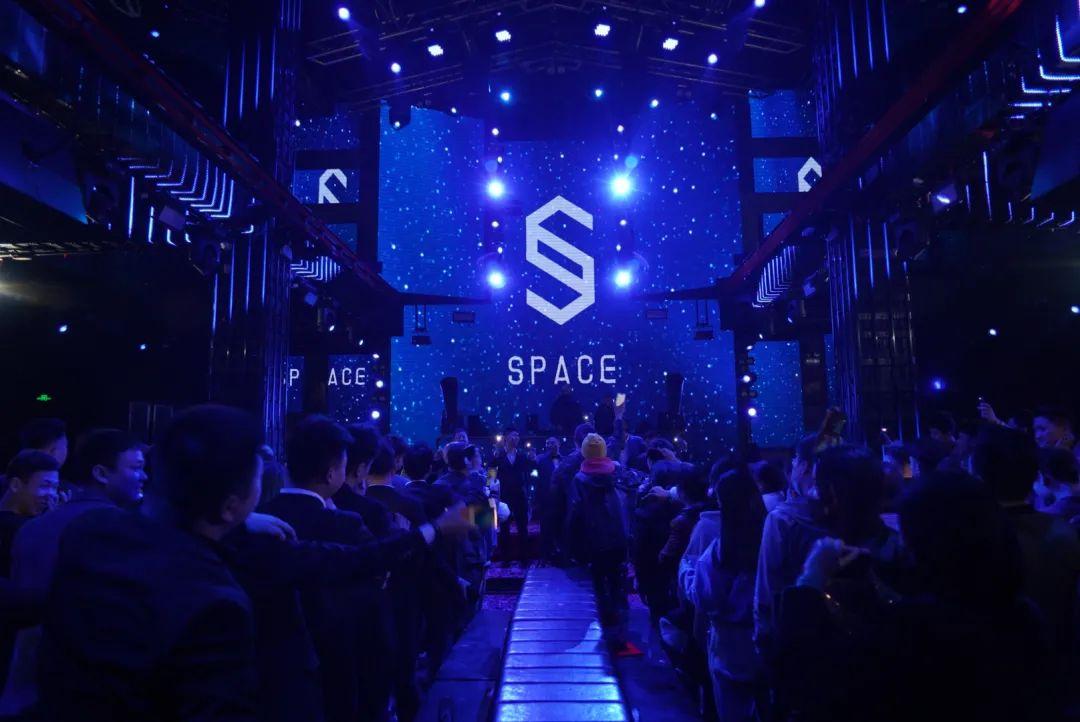 SPACEJINCHENG |  不忘初心 奋斗已成 第三十届员工大会回顾-晋城斯贝斯酒吧/SPACE酒吧/SPACE Club
