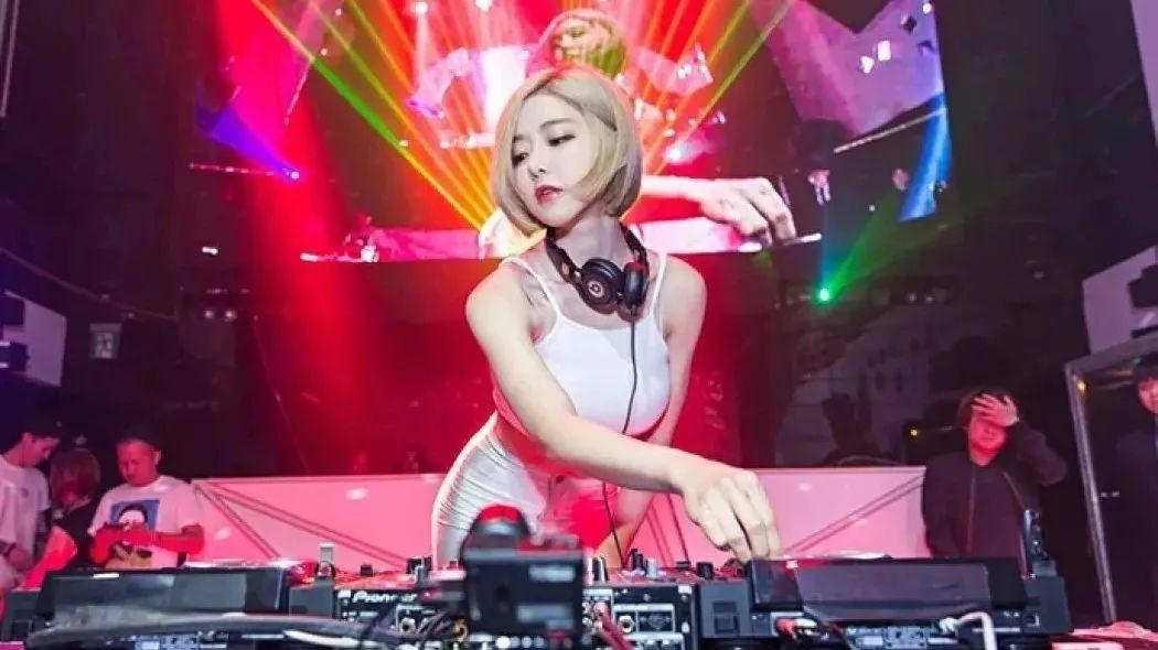 DJ SODA闪耀京城SOUNDCHECK, 亚洲第一女DJ邀你试音开业PRE PARTY!-北京试音派对酒吧/SOUNDCHECK CLUB