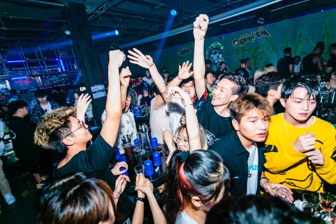 CHILL PARK 给你最好的派对  4-5月 派对租赁8折-广州奇尔公园酒吧/CHILL PARK CLUB