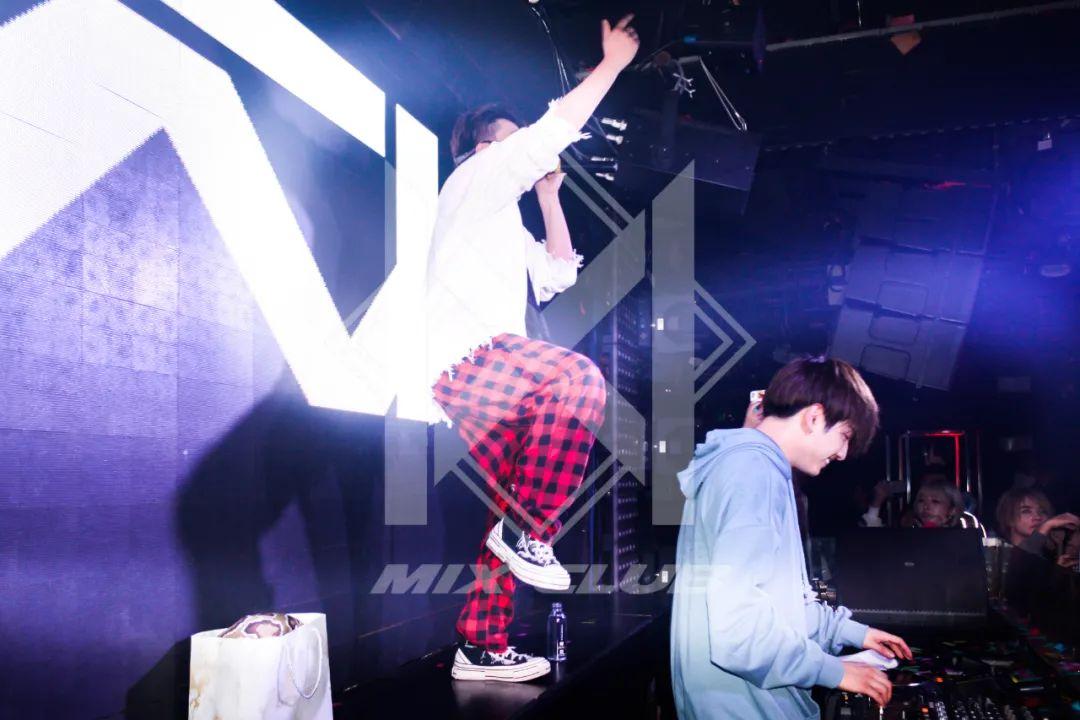 JNK # 10/17 百大组合JNK 炸翻昆山MIX​-昆山MIX酒吧/KING MIX CLUB