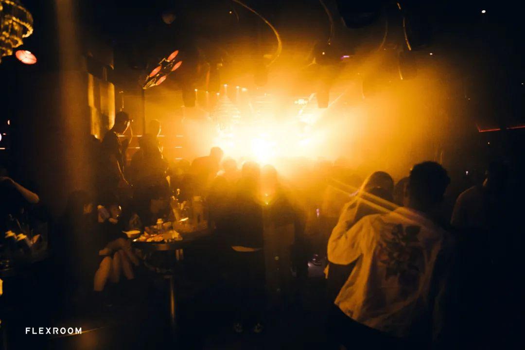 REVIEW 回顾 | Y.O.U.N.G、IN.SIDE CLUB EXCHANGE-成都FLEX酒吧/FLEX ROOM