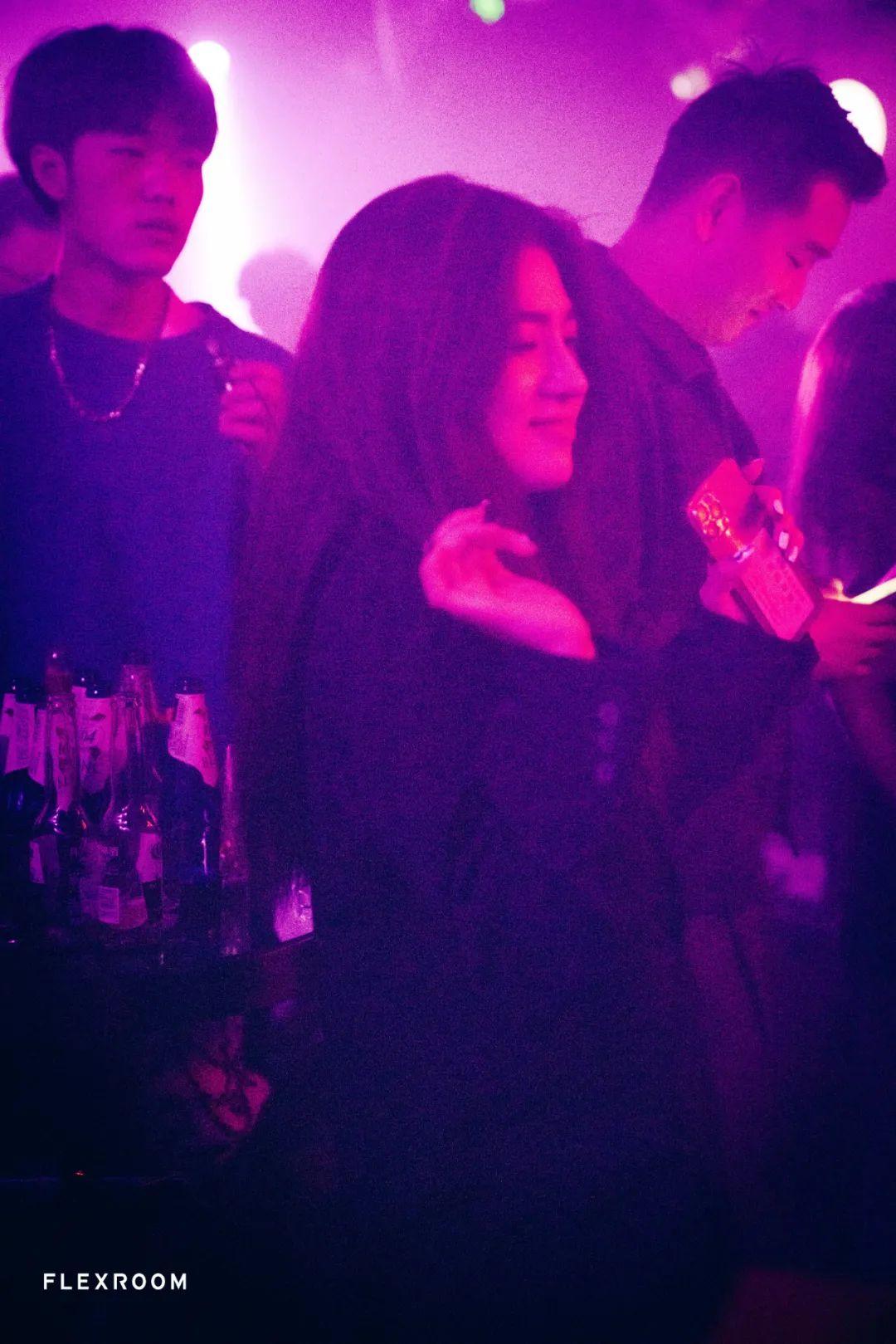 REVIEW 回顾 | Y.O.U.N.G、IN.SIDE CLUB EXCHANGE-成都FLEX酒吧/FLEX ROOM
