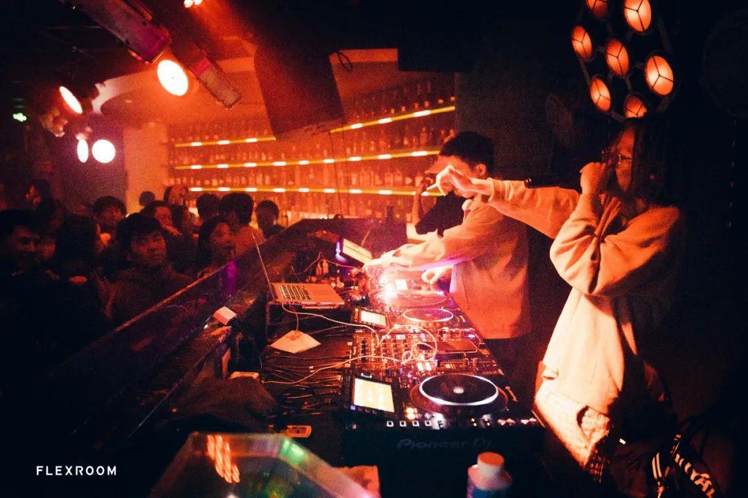 REVIEW 回顾 | Y.O.U.N.G、IN.SIDE CLUB EXCHANGE-成都FLEX酒吧/FLEX ROOM