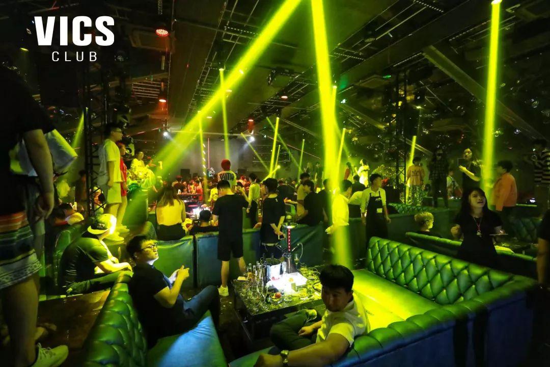 来自DJ RINA----令耳膜上瘾的音乐节奏-天津威克斯酒吧/VICS CLUB