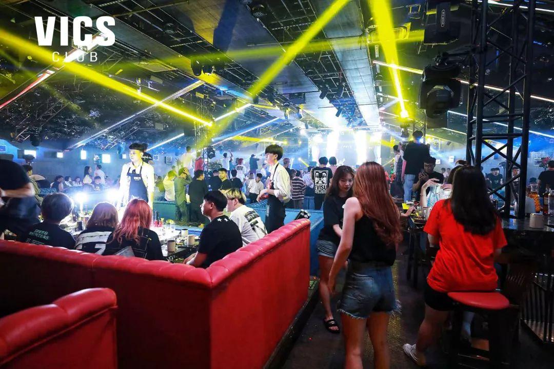 来自DJ RINA----令耳膜上瘾的音乐节奏-天津威克斯酒吧/VICS CLUB