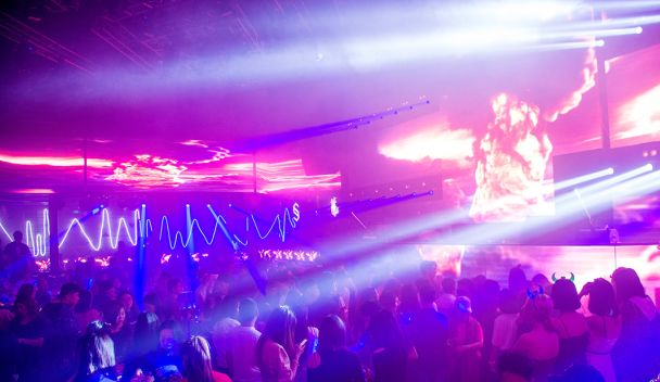 不用找了.丽江最好的年会圣地在这里~~-丽江SPACE酒吧/斯贝斯酒吧/SPACE CLUB