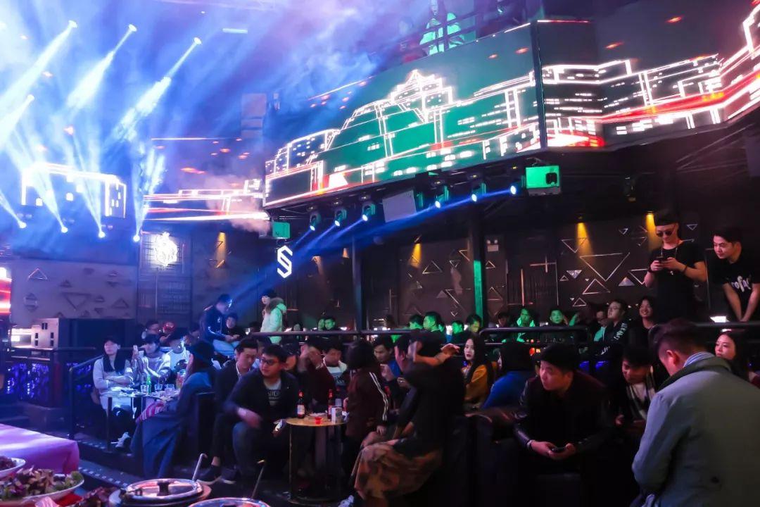 不用找了.丽江最好的年会圣地在这里~~-丽江SPACE酒吧/斯贝斯酒吧/SPACE CLUB