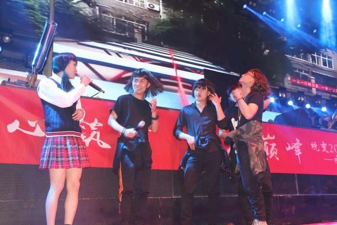不用找了.丽江最好的年会圣地在这里~~-丽江SPACE酒吧/斯贝斯酒吧/SPACE CLUB