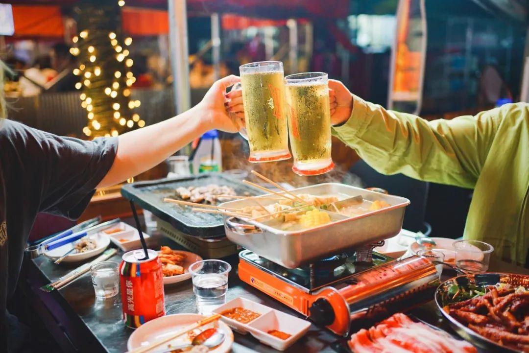 18个火爆夜市回归魔都，今年夏天不睡了！-上海BEEHIVE 酒吧/BEEHIVE CLUB