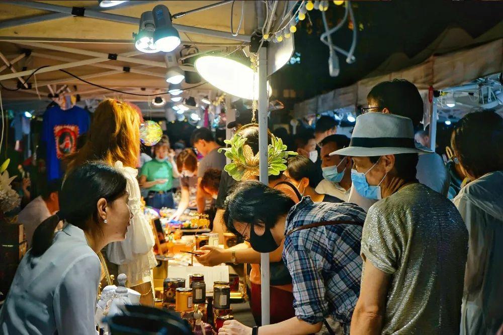 18个火爆夜市回归魔都，今年夏天不睡了！-上海BEEHIVE 酒吧/BEEHIVE CLUB