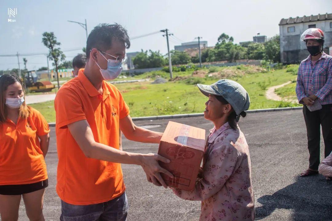 “夏日炎炎，有你真甜”合浦N2国际公益活动走进沙岗镇…-合浦N2国际酒吧
