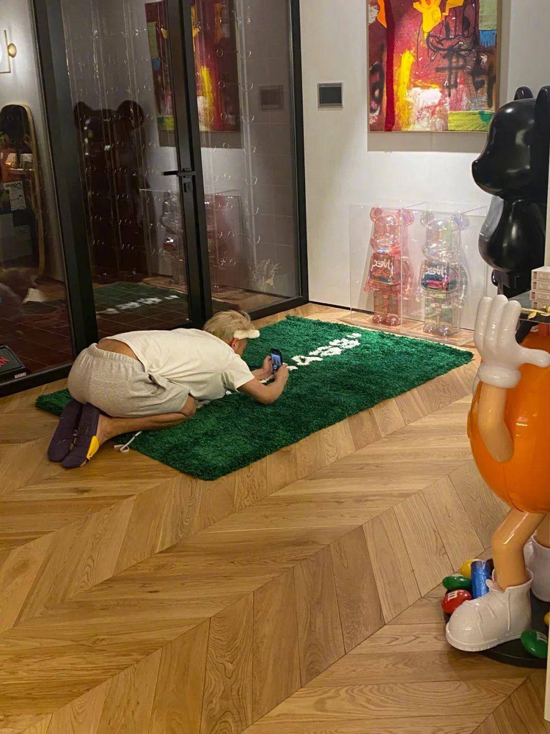 MR.DESIGNER 丨情人节 x BEARBRICK 限量联名版积木熊即将释出-三明迪赛尔酒吧/MR.DESIGNER