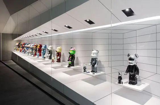 MR.DESIGNER 丨情人节 x BEARBRICK 限量联名版积木熊即将释出-三明迪赛尔酒吧/MR.DESIGNER