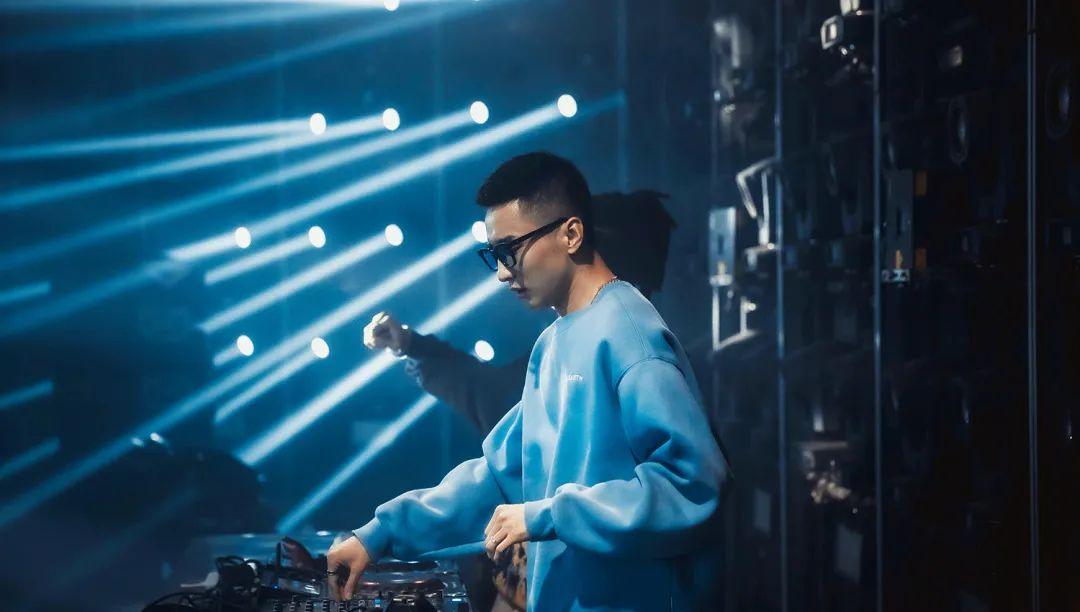 06.11 DJ SUDI & MC o.oz장촨바이新势力组合领你同步感受来自电音热浪的洗礼-厦门厦门星际酒吧/Stellar酒吧/Stellar Night Club 06.11 DJ SUDI & MC o.oz장촨바이新势力组合领你同步感受来自电音热浪的洗礼-厦门厦门星际酒吧/Stellar酒吧/Stellar Night Club