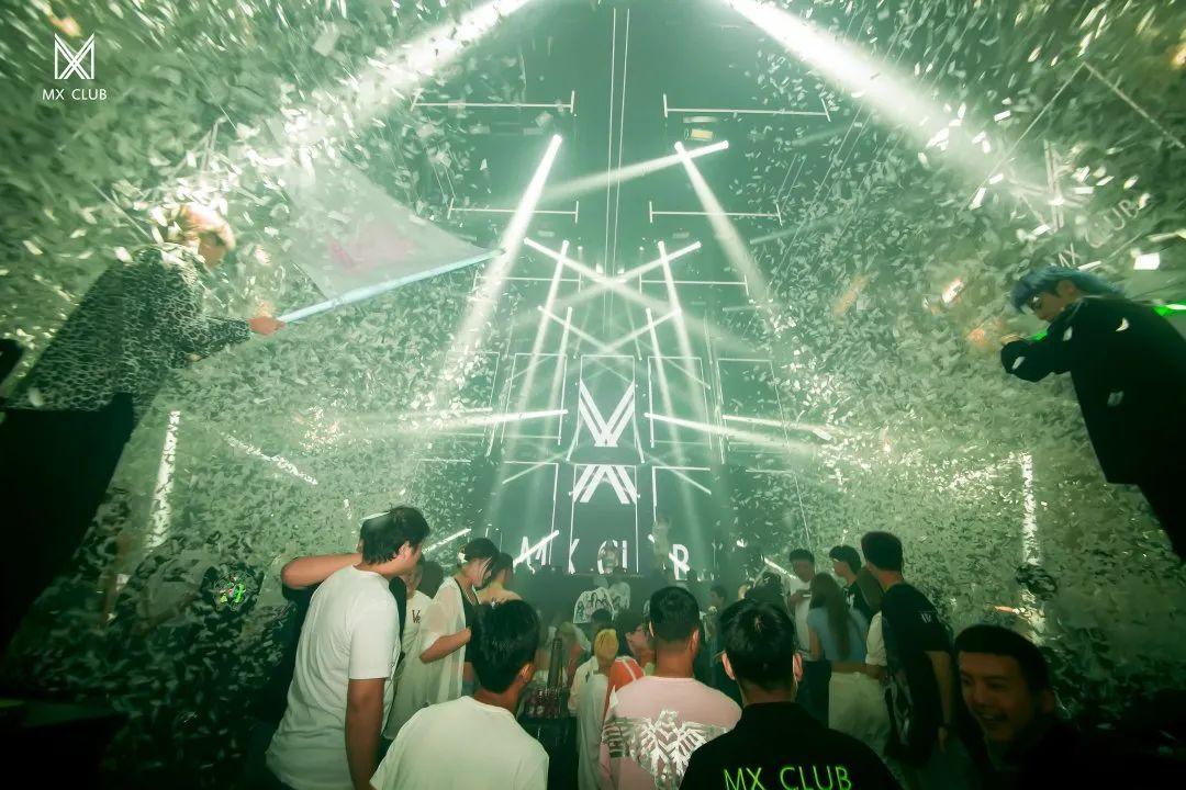 这六个女朋友你拿下了吗？-焦作MX酒吧/MX CLUB