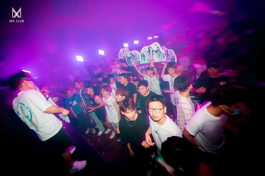 这六个女朋友你拿下了吗？-焦作MX酒吧/MX CLUB