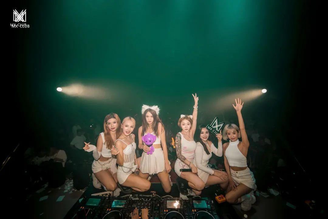 这六个女朋友你拿下了吗？-焦作MX酒吧/MX CLUB
