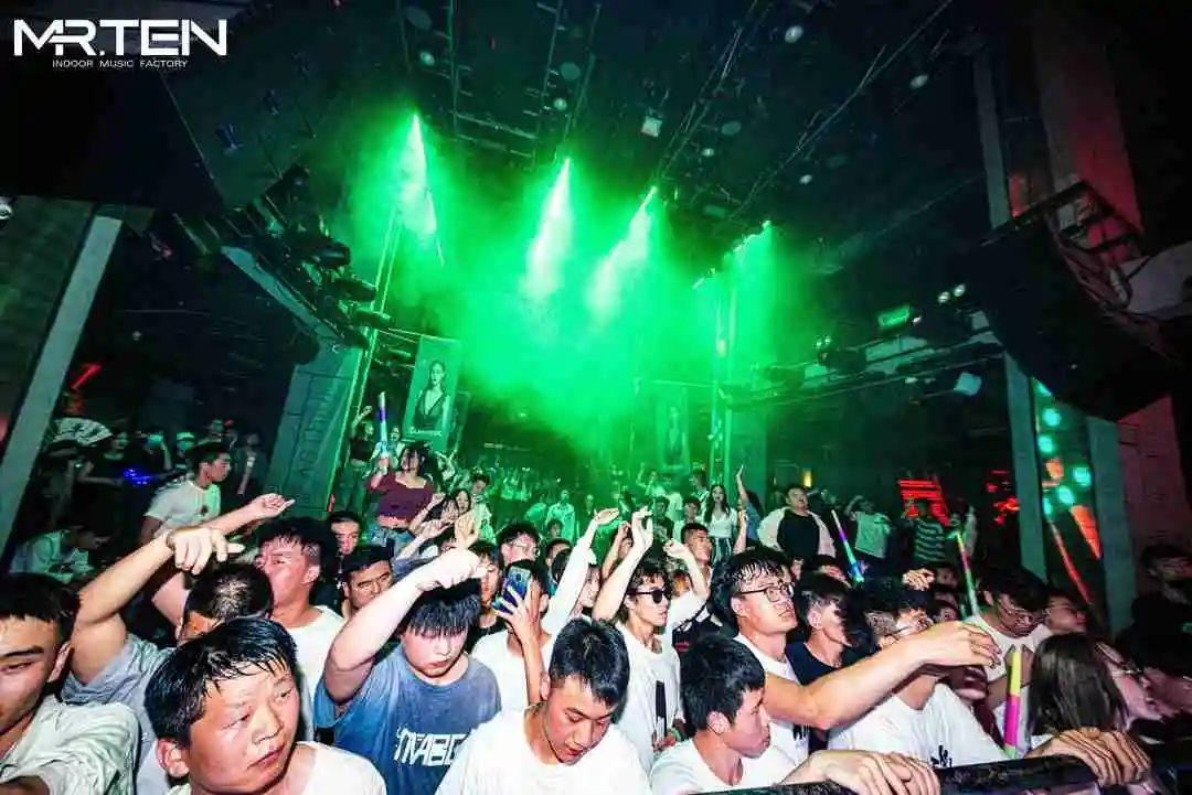 MR.TEN 新乡 | 第二季大学生电音节 | 官方回顾-新乡TEN酒吧/拾先生酒吧/MR.TEN CLUB