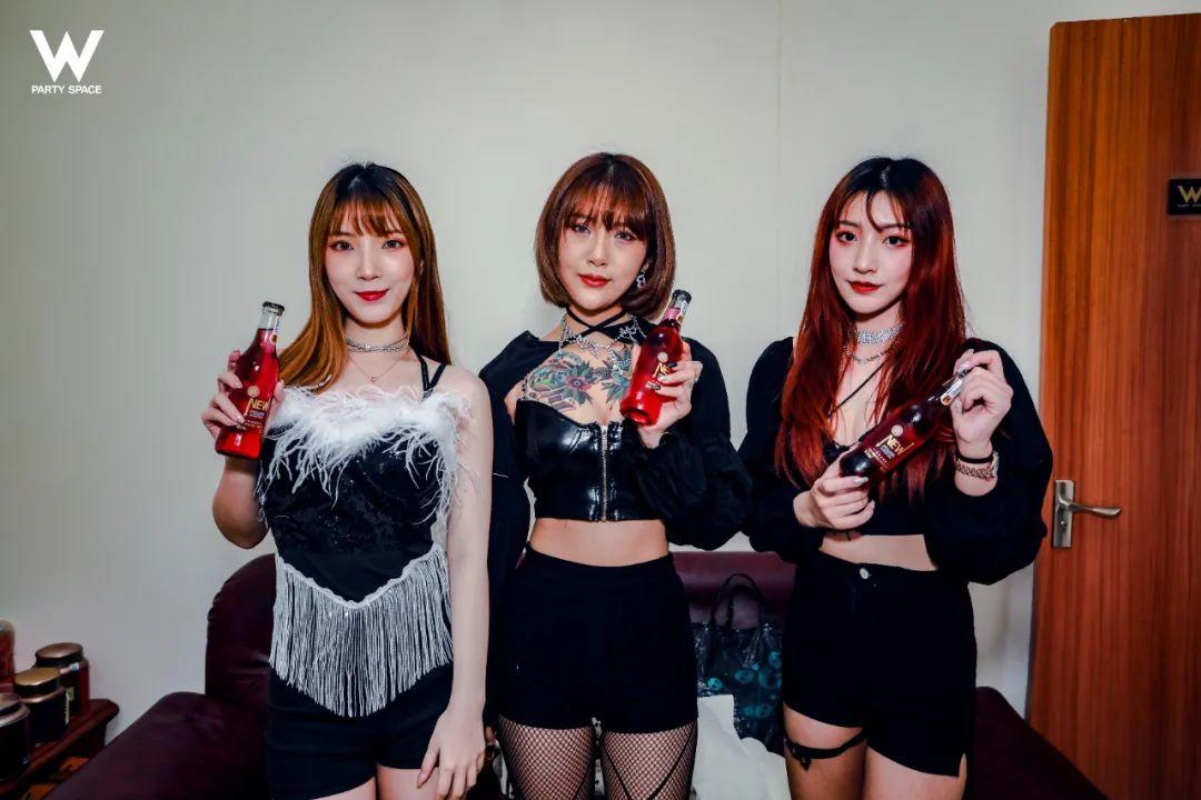 W PARTY SPACE丨2021/04/09 #BOBO SEXY CAT#超人气美少女现场回顾-广州W party space