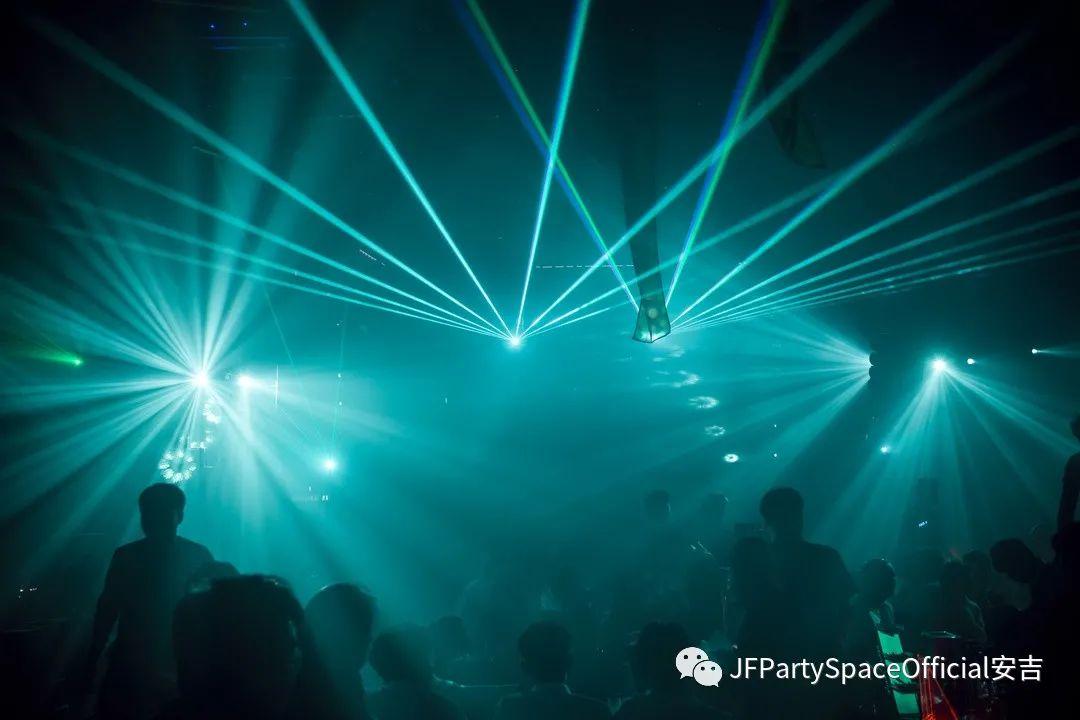 今晚10.18|性感外送抖音女神，即将送达JF PARTY SPACE-安吉JF酒吧/JF Party Space