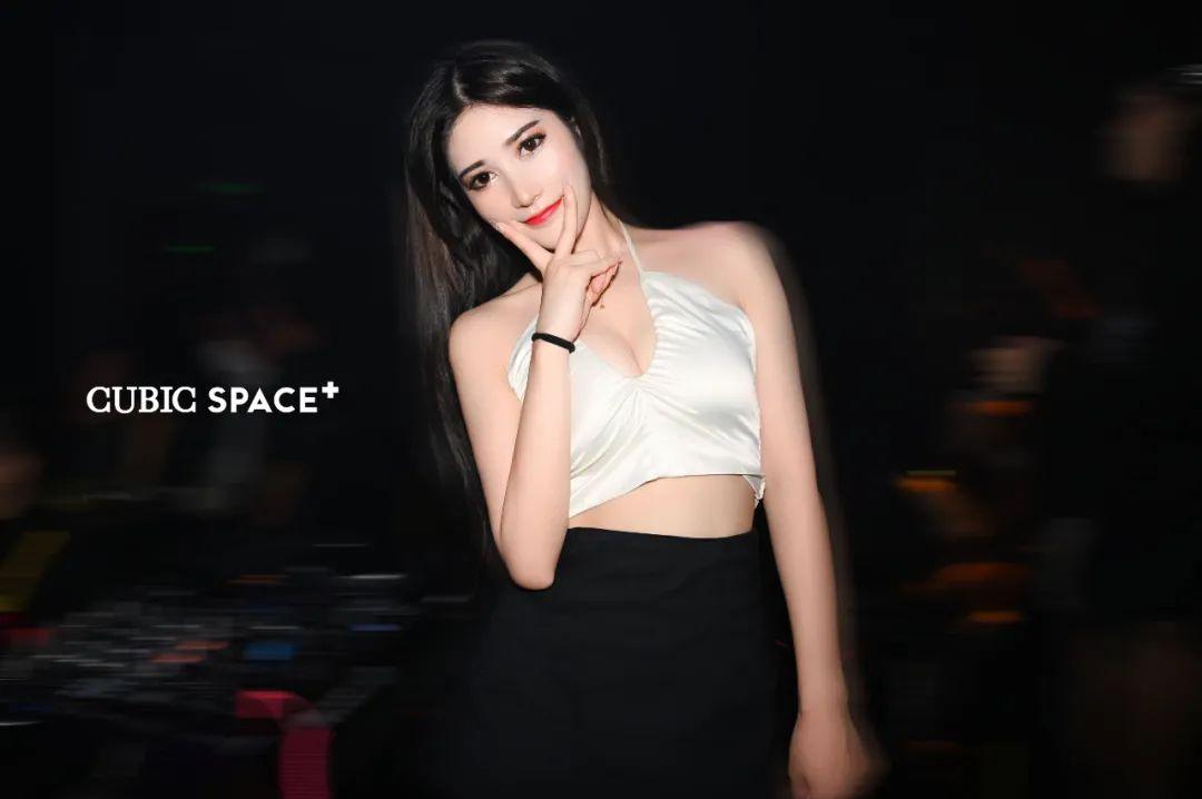 周  末  我  们  不  在  家-珠海娇比酒吧/Cubic酒吧/Cubic Space Plus